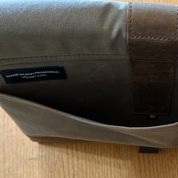 Waterfield 13" Laptop SleeveCase - Picture 7 of 7